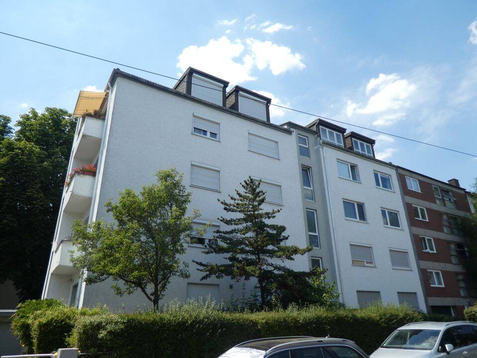 Lichtdurchflutetes Wohnerlebnis mit Skylineblick über Bockenheim!, 60487 Frankfurt am Main (Bockenheim Hausen Rödelheim Westend-Süd)
