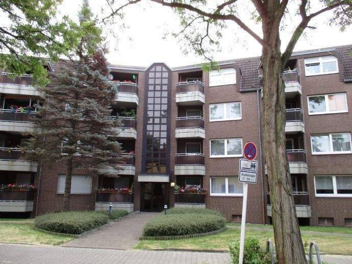 3 1/2 Raum Wohnung sucht Hausmeister ! Wir suchen für unsere Seniorenwohnungen in Buer-Beckhausen ein Hausmeisterpaar, 45899 Gelsenkirchen (Beckhausen Heßler Horst)