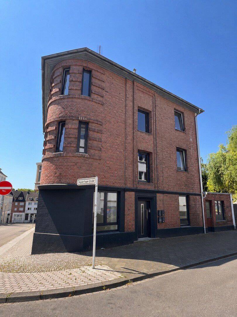 Schöne 5- Zimmerwohnung mit privatem Garten, 41061 Mönchengladbach (Eicken Stadtmitte Waldhausen)