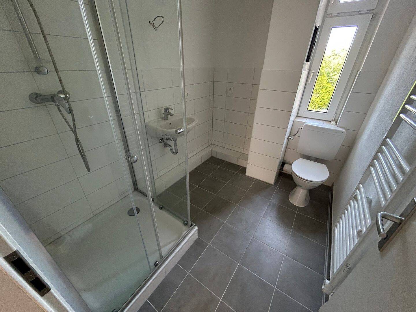 Modern sanierte 2-Zimmer-Wohnung mit Balkon!, 39116 Magdeburg (Beyendorfer Grund Lemsdorf Ottersleben Sudenburg)