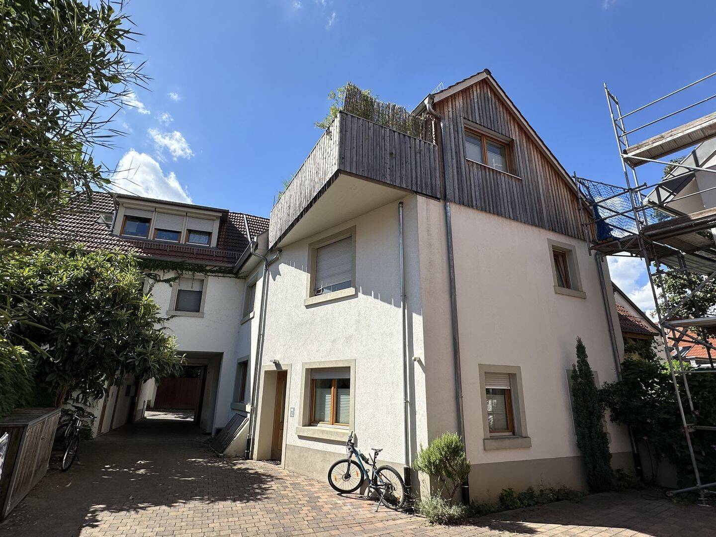 Charmante 2-Zimmer-Wohnung mit Wohnküche und Balkon in Heidelberg-Rohrbach zu verkaufen!, 69126 Heidelberg (Boxberg Emmertsgrund Rohrbach Südstadt)