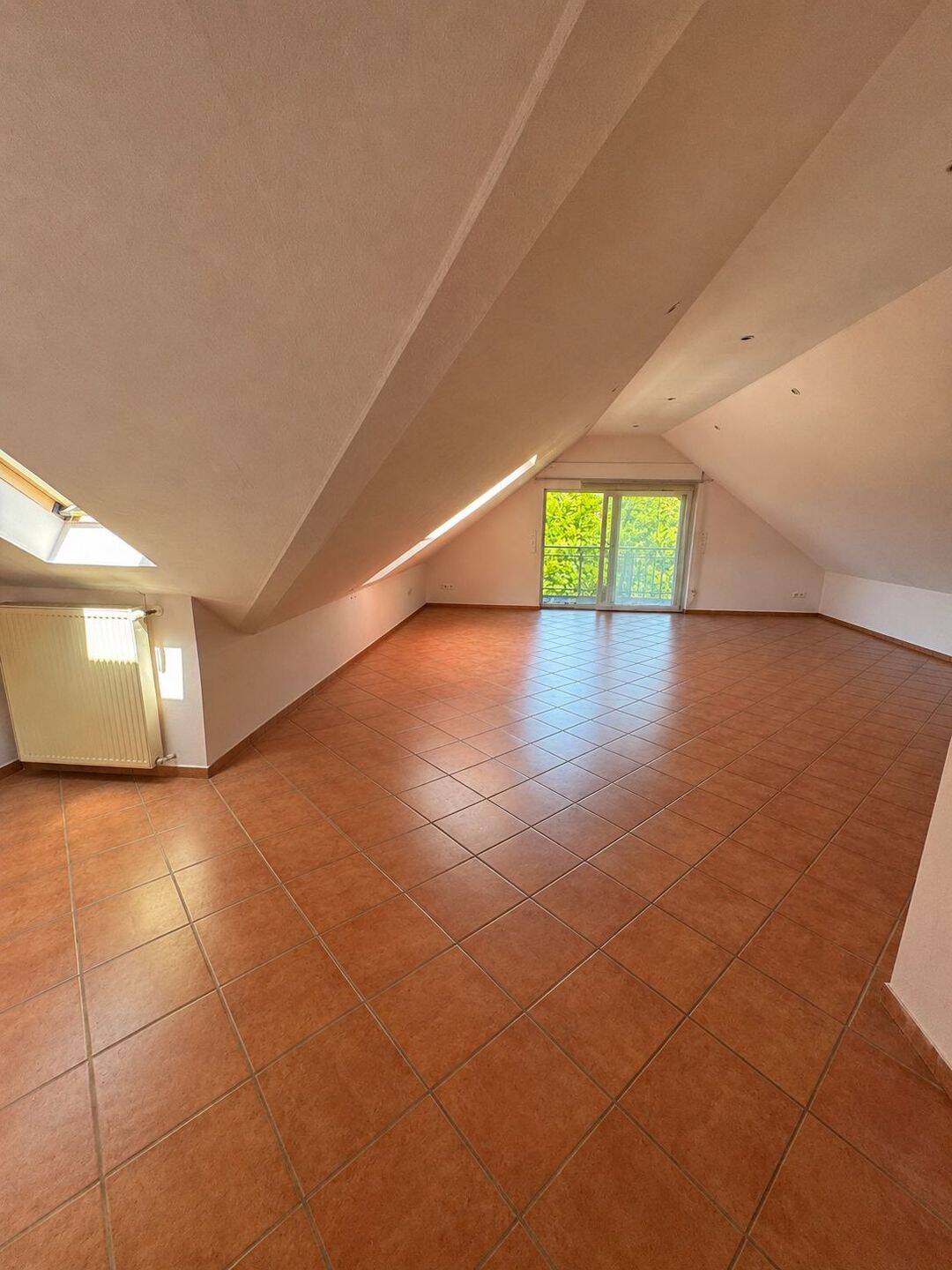 4-Zimmer-Wohnung mit Balkon, 33332 Gütersloh