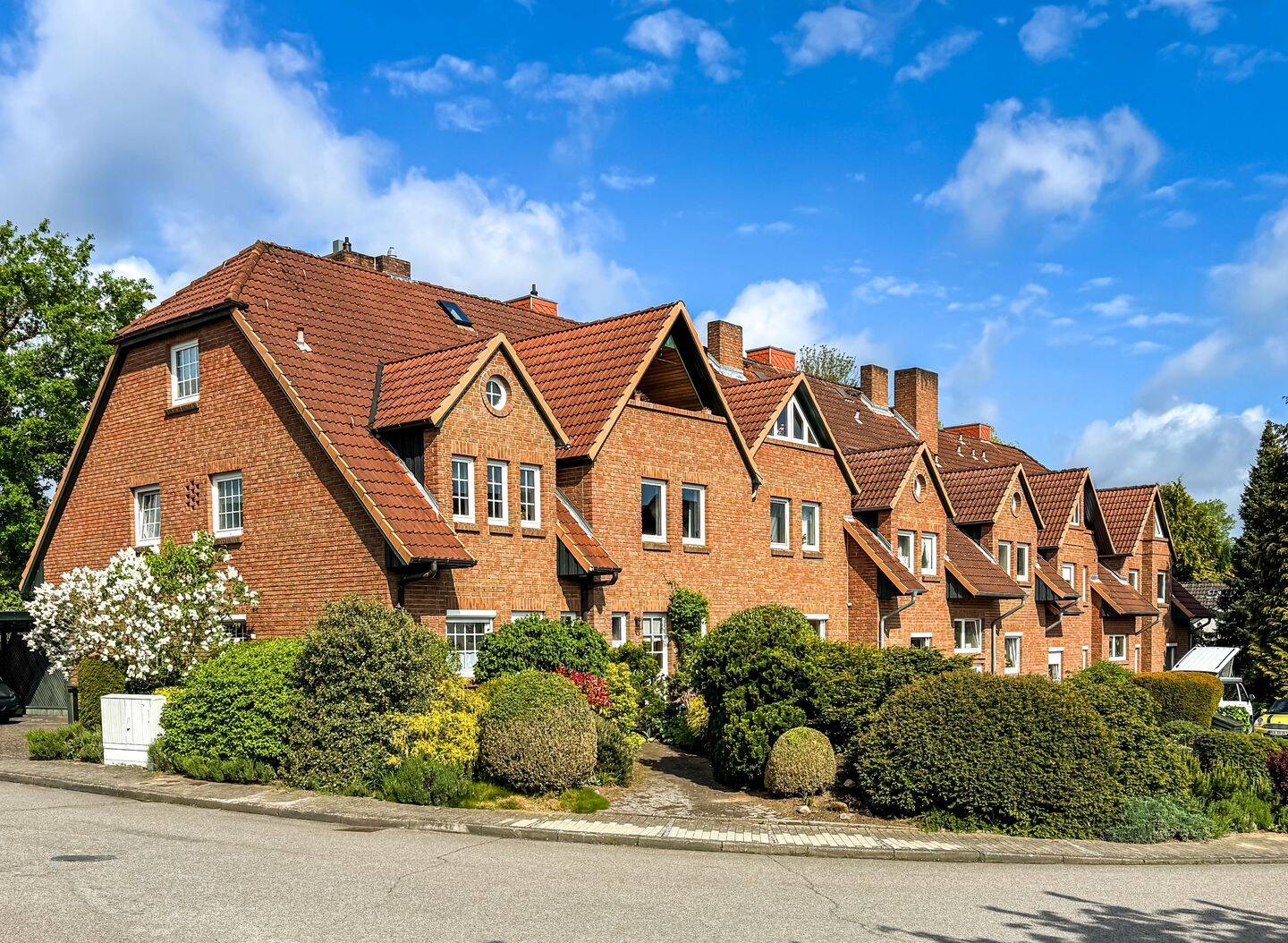 Mönkeberg – vermietete 2-Zimmer-Eigentumswohnung mit Terrasse, 24248 Mönkeberg