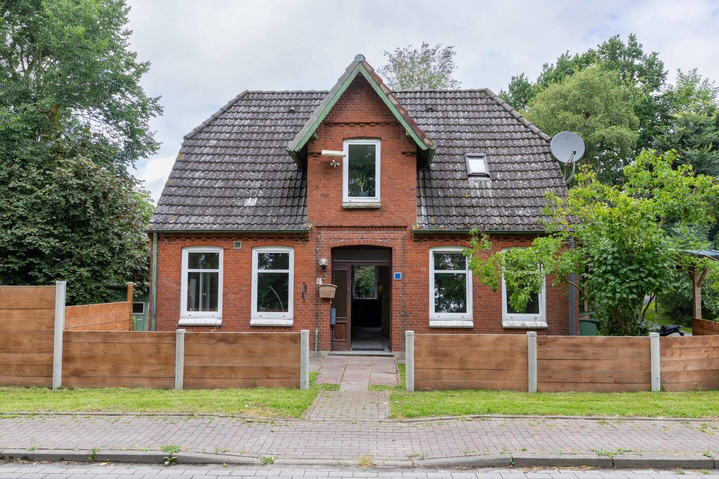 Charmantes Einfamilienhaus in Koldenbüttel, 25840 Koldenbüttel