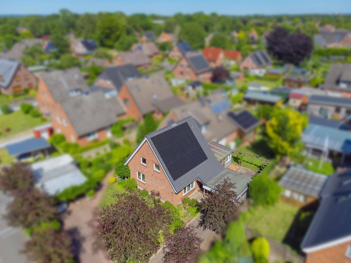 Gepflegtes und umfangreich saniertes Einfamilienhaus im Herzen von Fockbek, 24787 Fockbek