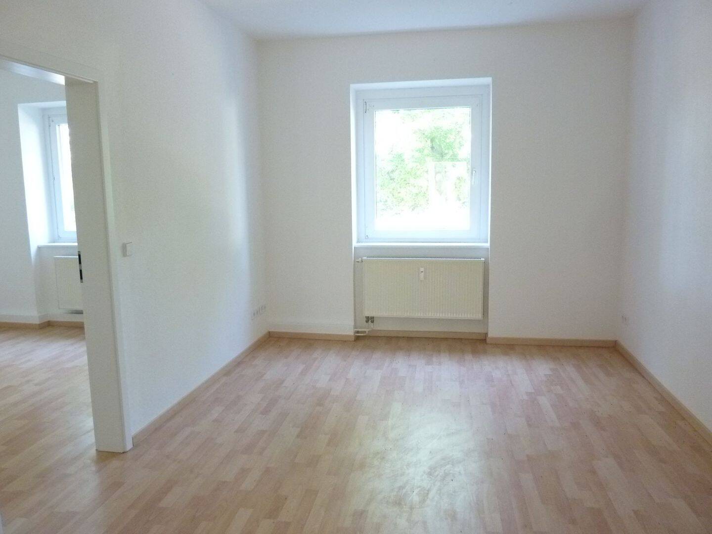 3-Raum-Wohnung * Laminat * Wahren, 4159 Leipzig (Lützschena-Stahmeln Möckern Wahren)