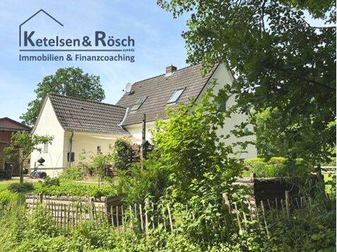 Süderbrarup – Thorsberger Moor Privilegiertes Wohnen – Saniertes Einfamilienhaus in erster Reihe am See, 24392 Süderbrarup