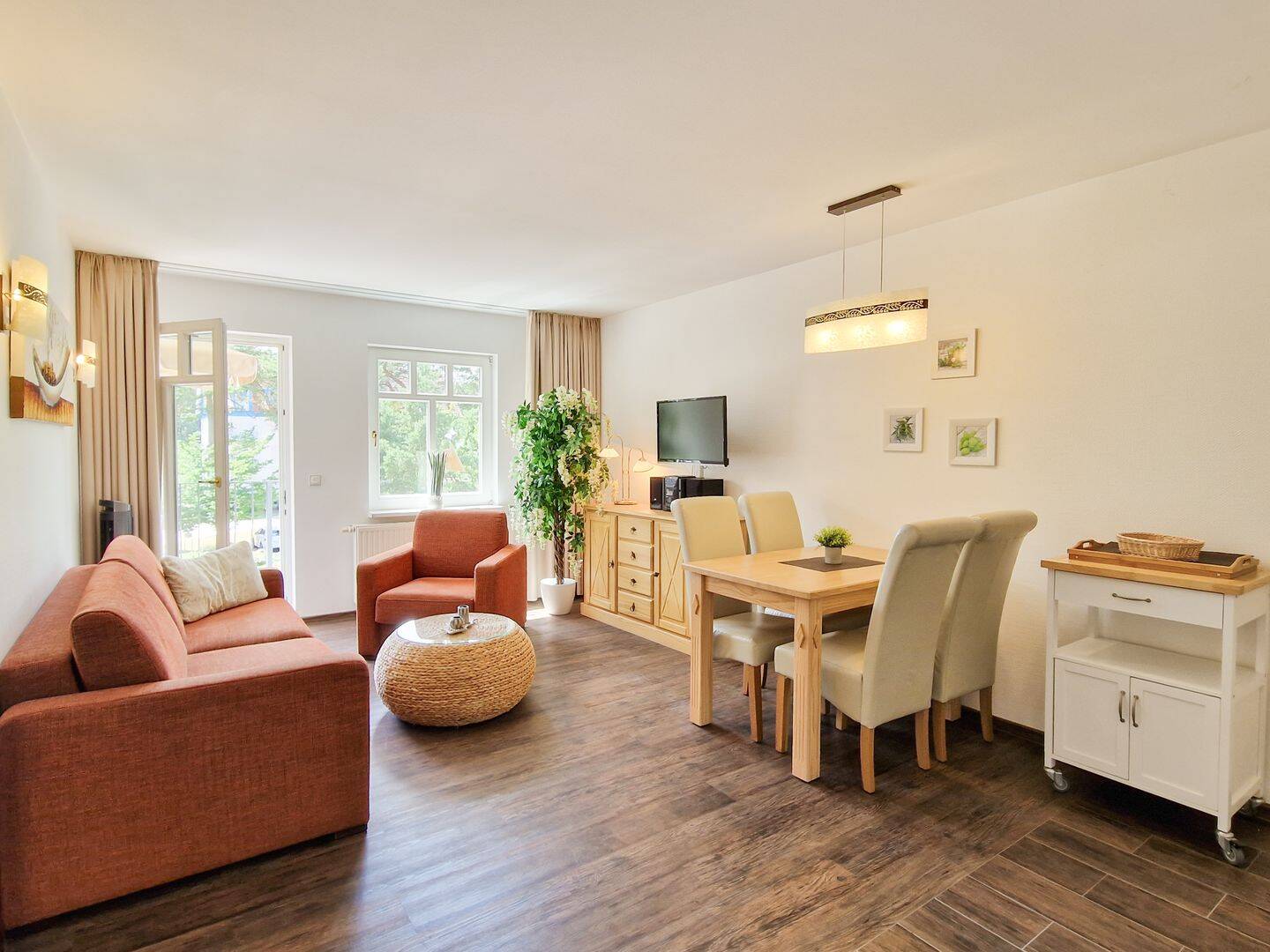 2-Zimmer-Appartment in bester Strandlage im Seebad Ahlbeck, 17419 Heringsdorf