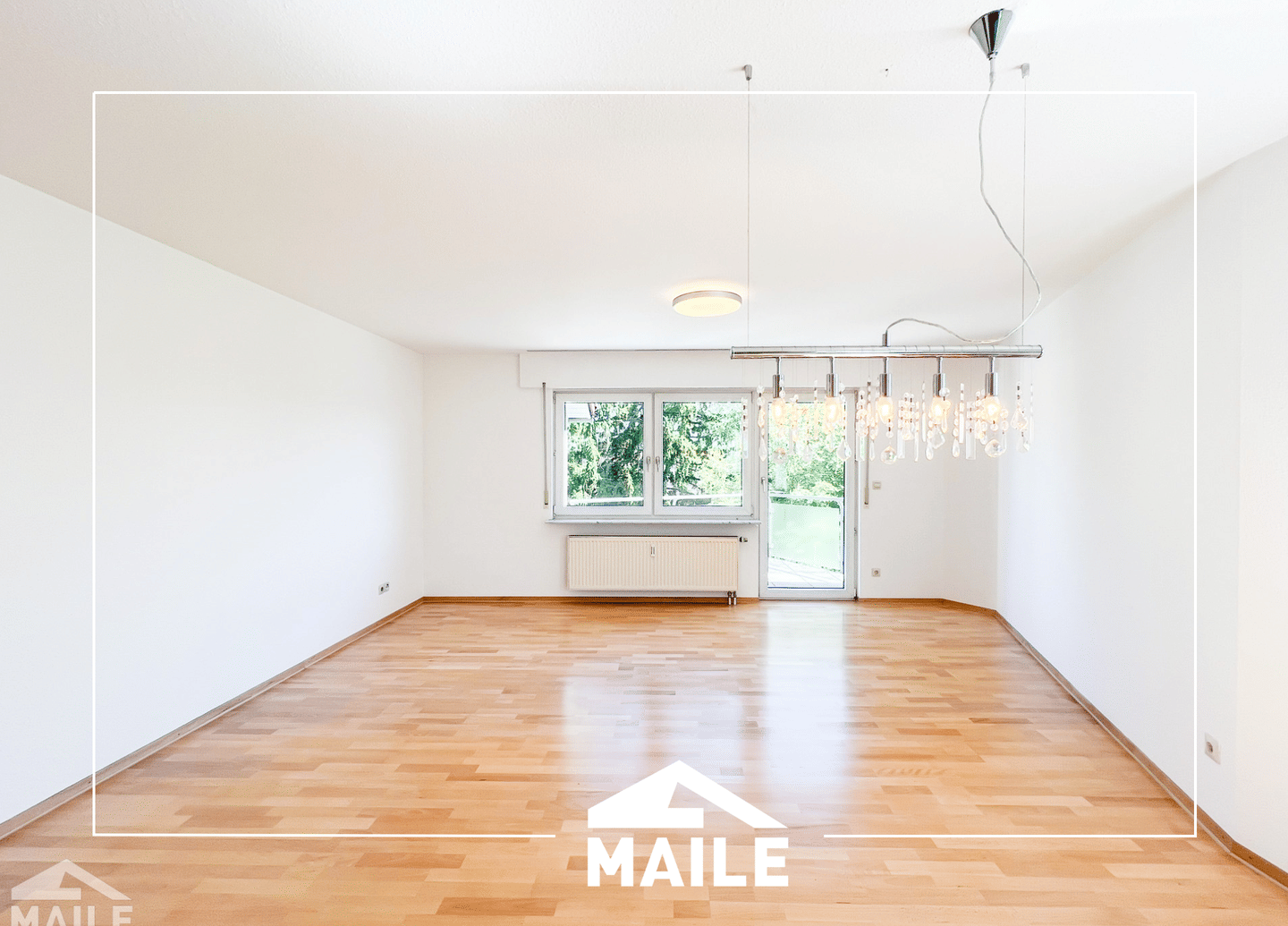Lichtdurchflutete 3-Zimmer Wohnung mit EBK, Balkon, Tiefgarage und Blick ins Grüne, 70599 Stuttgart