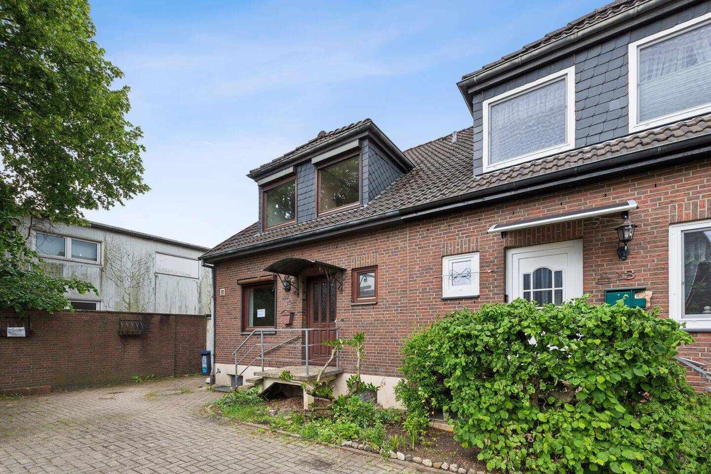 Handwerkertraum mit Garten und Garage, 28325 Bremen (Ellenerbrok-Schevemoor Oberneuland Tenever)