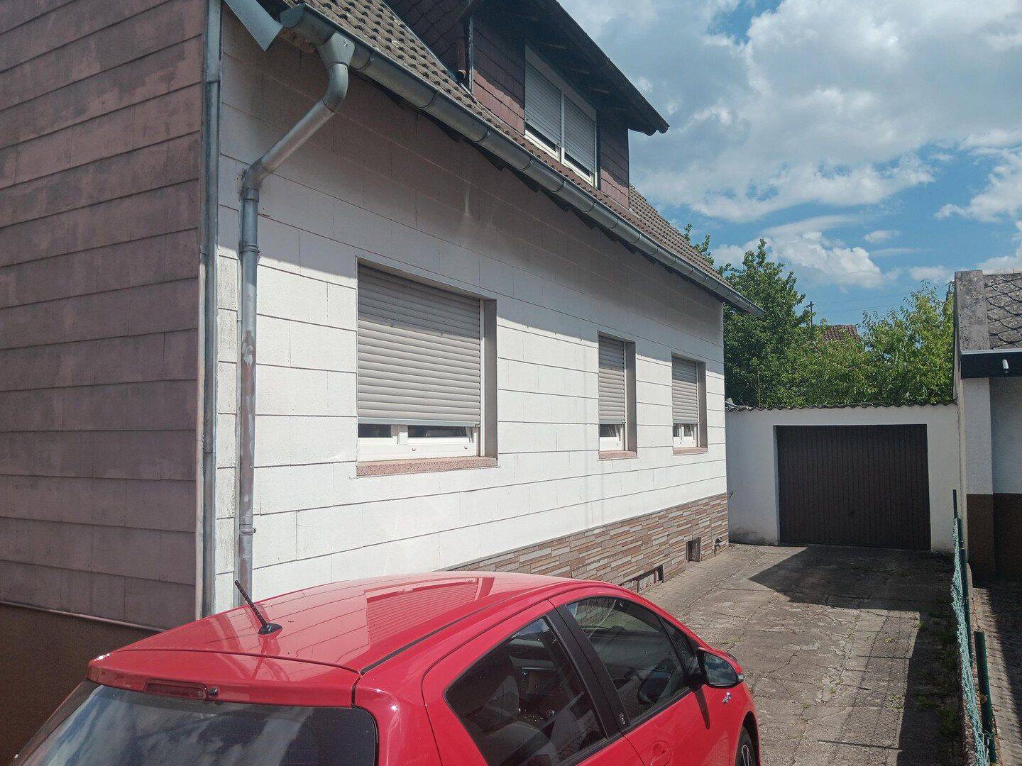 Verkaufe 2 Familien Haus mit Großem Grundstück im sanierungsbedürftigen Zustand., 66851 Bann