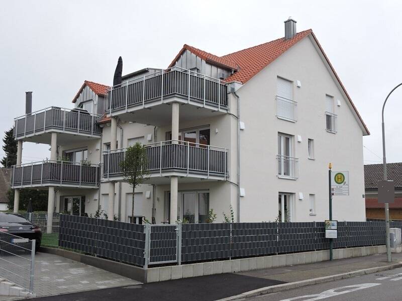 Attraktive 3 ZKB-Dachgeschosswohnung mit Balkon in Ingolstadt-Süd, 85051 Ingolstadt