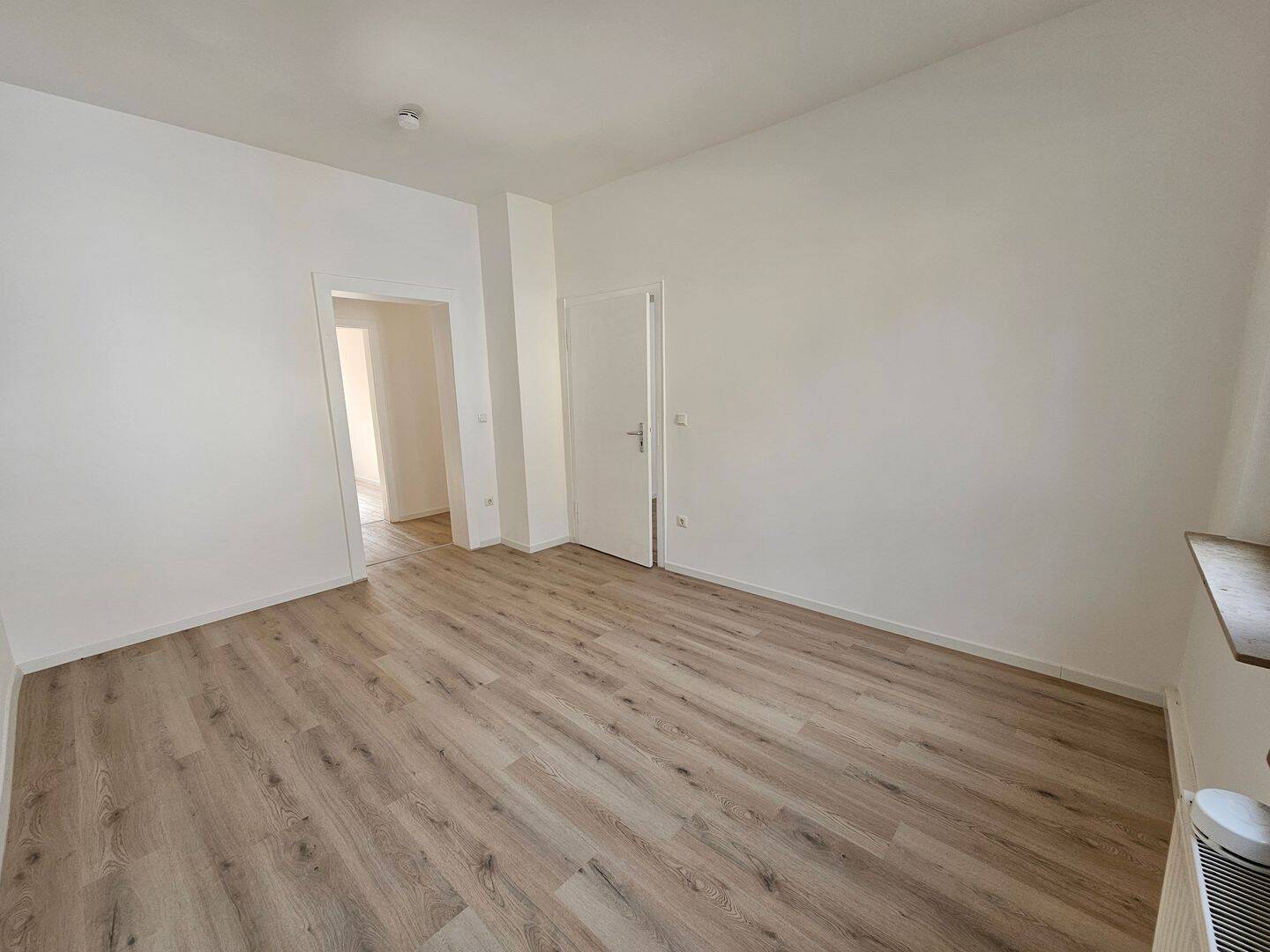 Frisch renovierte 2-Zimmer-Wohnung in begehrter Lage von Nürnberg-St. Johannis, 90419 Nürnberg (Kleinweidenmühle Sankt Johannis)