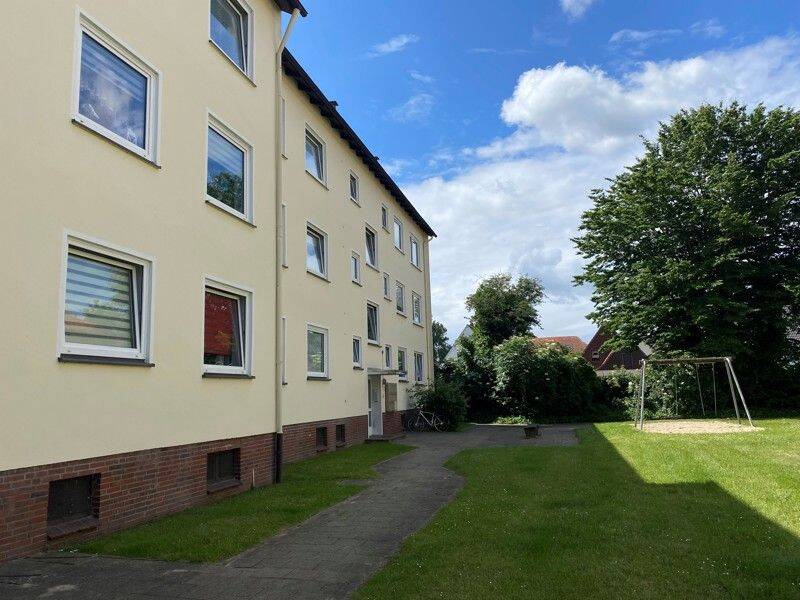 Renovierte 1-Zimmer-Wohnung mit Balkon, 27753 Delmenhorst (Bungerhof Deichhorst Dwoberg/Ströhen Mitte)