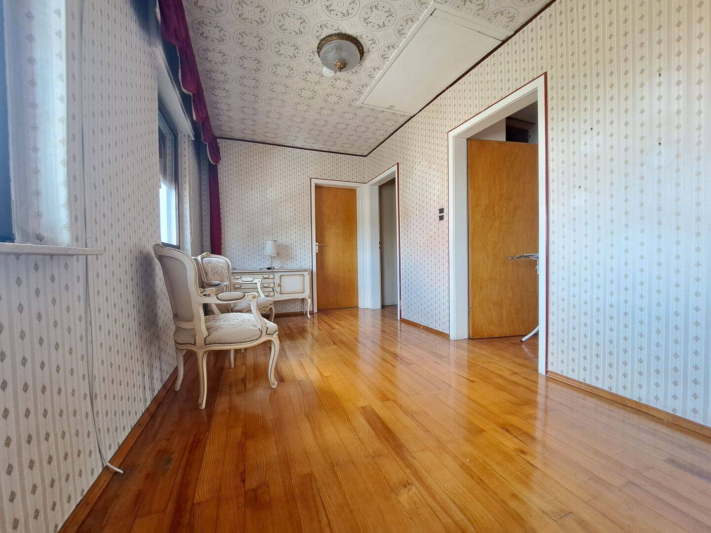Haus zum Preis einer Wohnung in Ettlingen-Bruchhausen, 76275 Ettlingen
