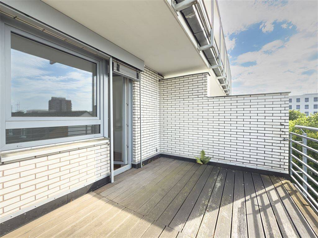 2-Zimmer-Wohnung in Toplage mit Terrasse & Balkon, 40474 Düsseldorf (Golzheim Lohausen Pempelfort Stockum)