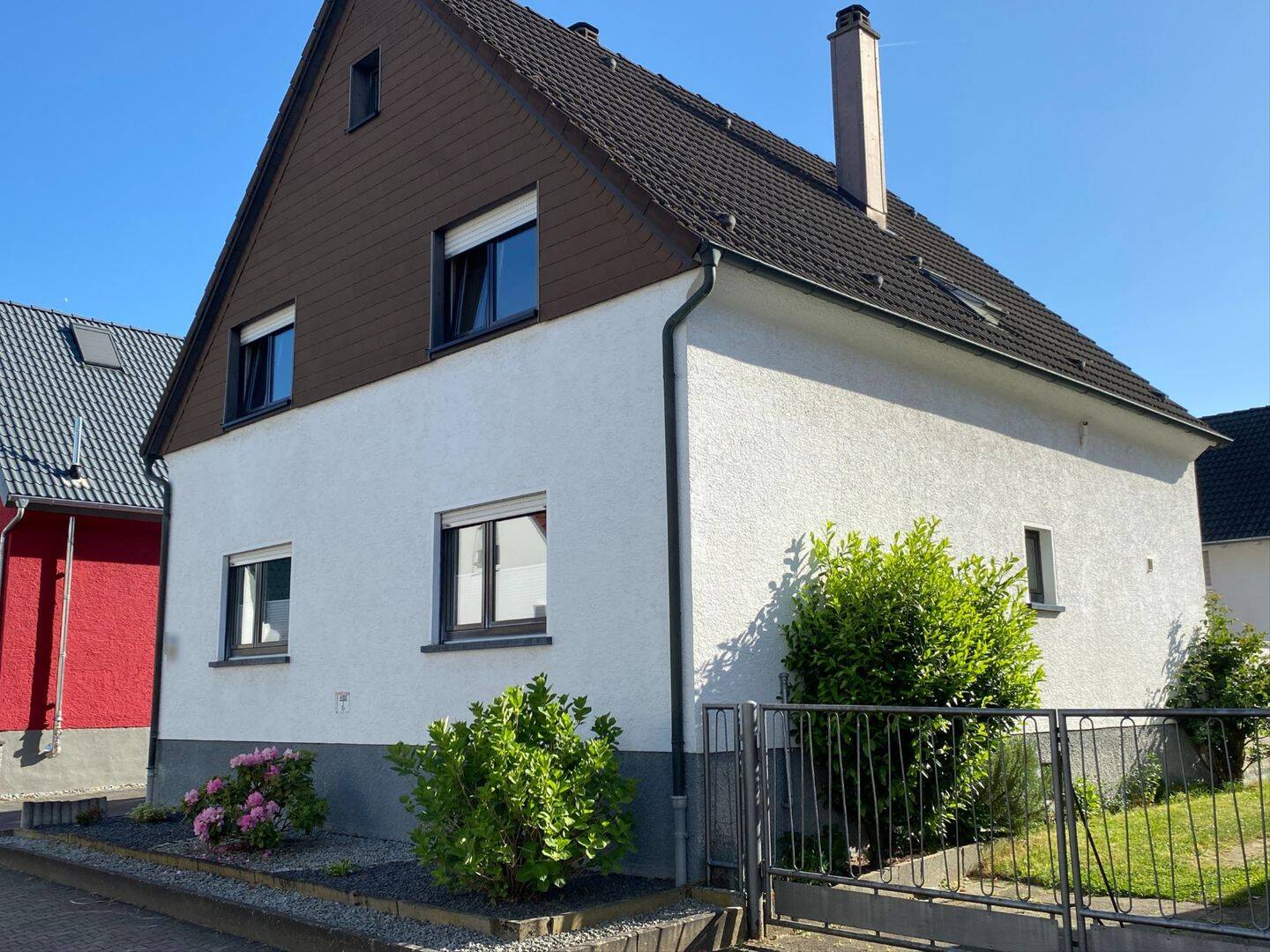 1-2 Familienhaus in ruhiger Lage – EG-Wohnung frei!, 76351 Linkenheim-Hochstetten