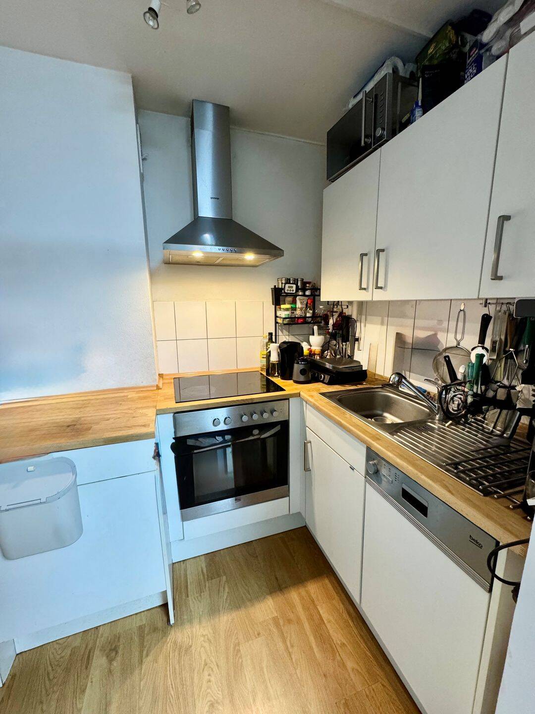 Modern wohnen in zentraler Lage – helle 1-Zimmer-Wohnung mit Einbauküche in Nürnberg, 90429 Nürnberg