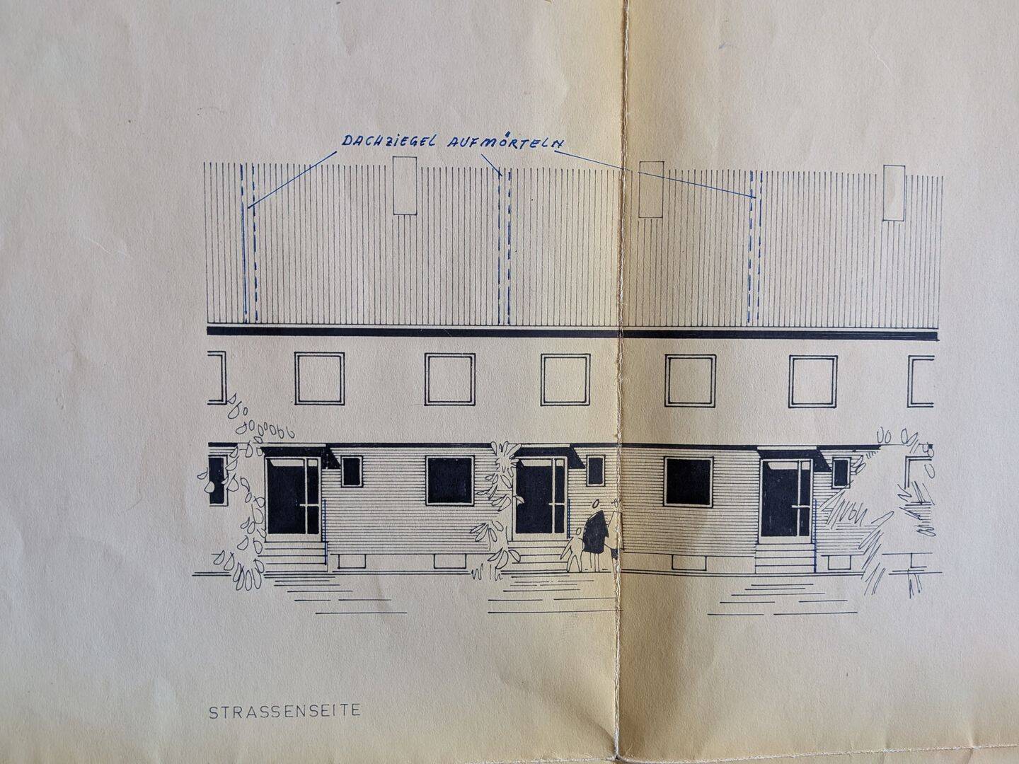 Großzügiges Familienhaus in Nürnberg-Laufamholz, provisionsfrei – Bieterverfahren! (Preis symbolisch), 90482 Nürnberg (Freiland Laufamholz Mögeldorf Rehhof Unterbürg)