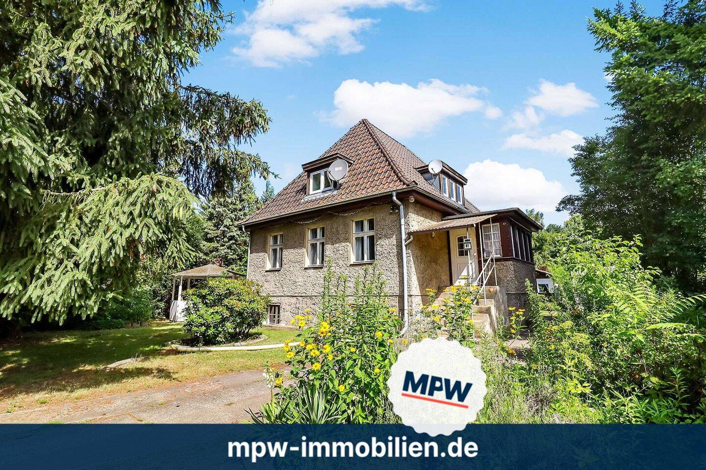 Viel Platz für die ganze Familie – Charmantes Wohnhaus in begehrter Wohnlage, 12683 Berlin (Marzahn-Hellersdorf Biesdorf Kleingartenanlage Biesenhorst 1)