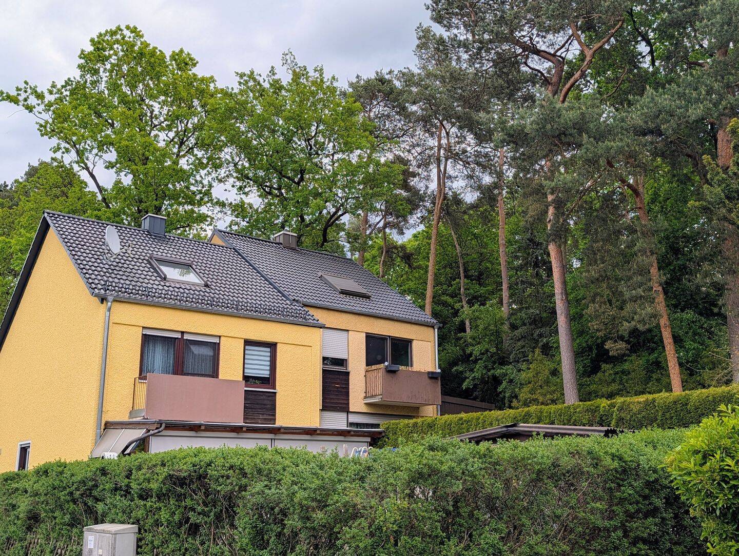 Doppelhaushälfte in einzigartiger Naturlage, 90453 Nürnberg