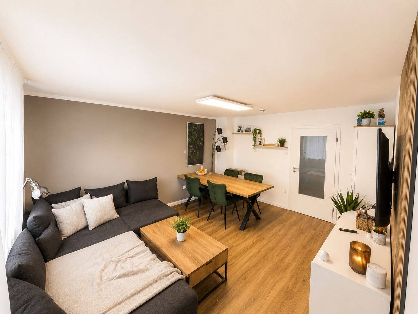 Moderne 3-Zimmer-Wohnung mit Balkon, Stellplatz & hochwertiger Ausstattung