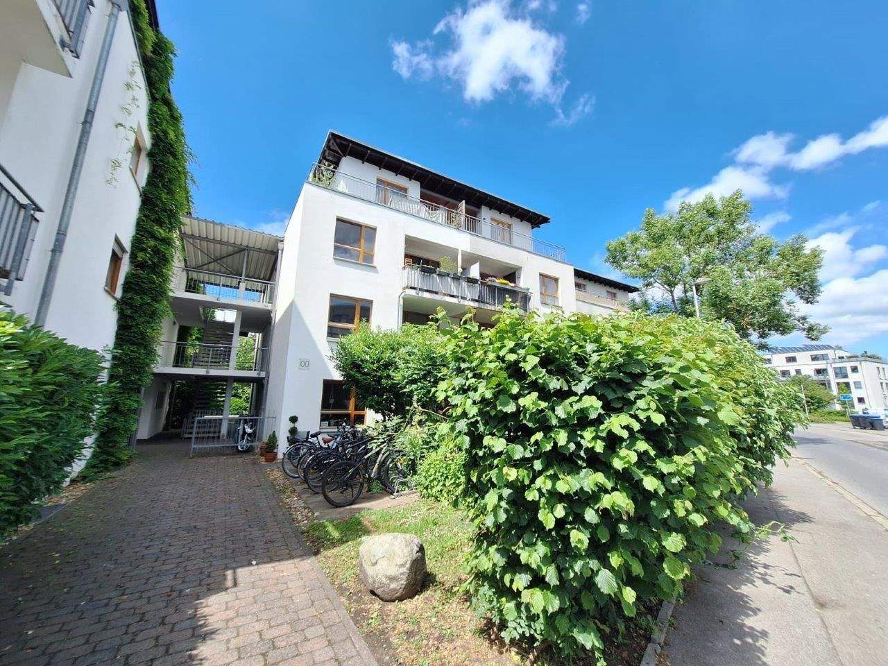 Penthouse mit umliegendem Balkon *** WBS erforderlich, 52146 Würselen