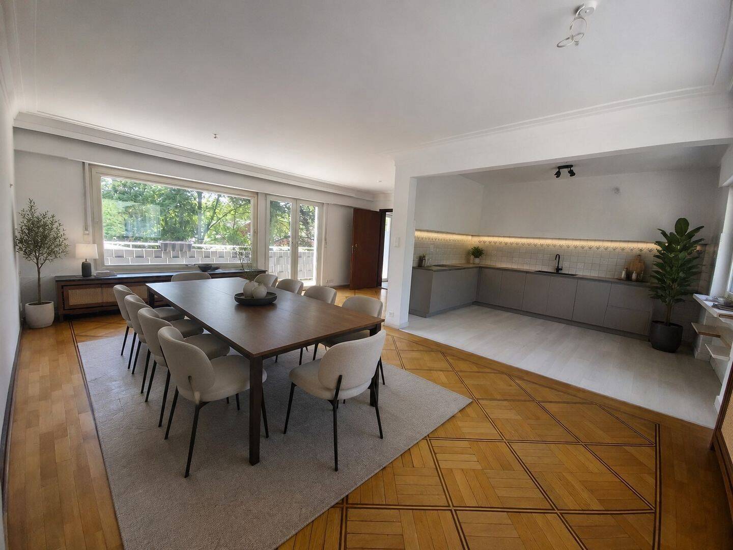 Modernisierte 2,5 Zi-Wohnung mit Balkon, 51580 Reichshof