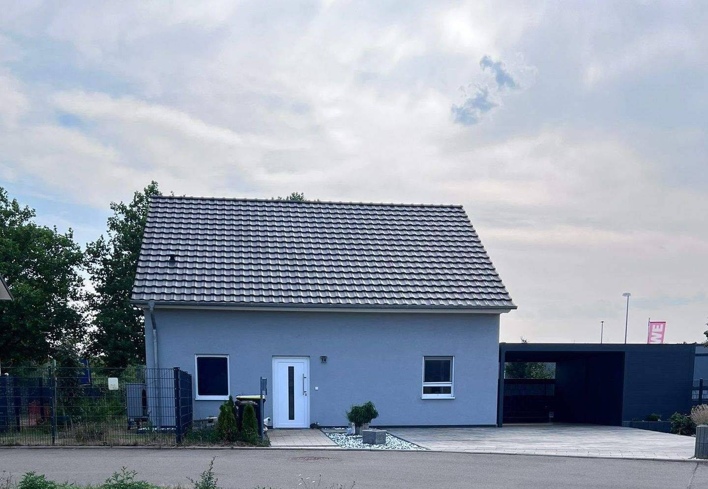 Neuwertiges Einfamilienhaus zum Ankommen und Wohlfühlen., 99625 Kölleda