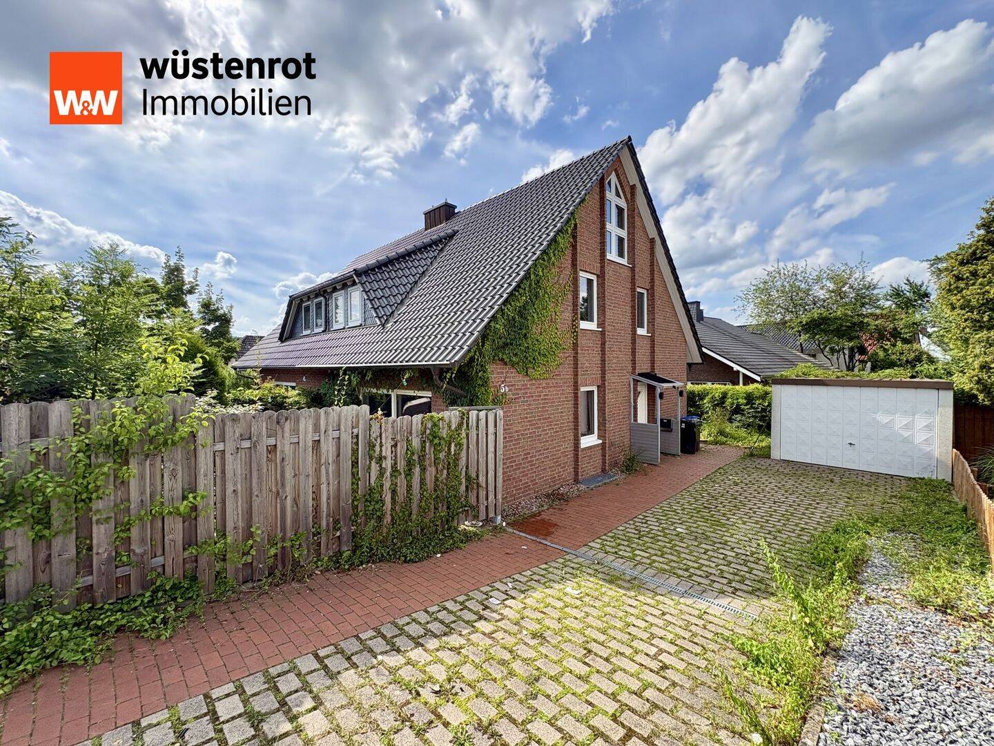 Doppelhaushälfte mit Garage und kompakten Grundstück!, 32584 Löhne