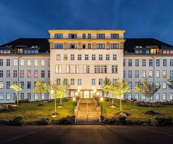 exquisite 3 Zimmer Wohnung in Wunschlage, 97074 Würzburg (Frauenland Sanderau)