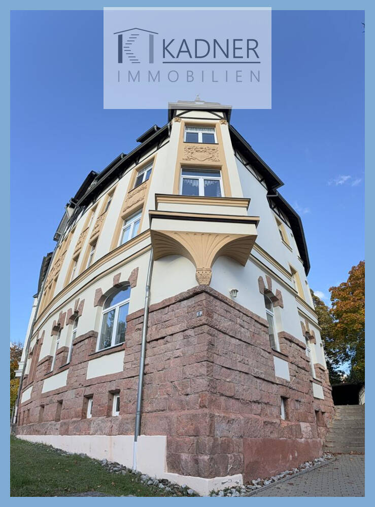 Wohnen oder Anlegen?? Helle 4-Zimmer-WE mit Blk im DG, Stellplatz, 8523 Plauen