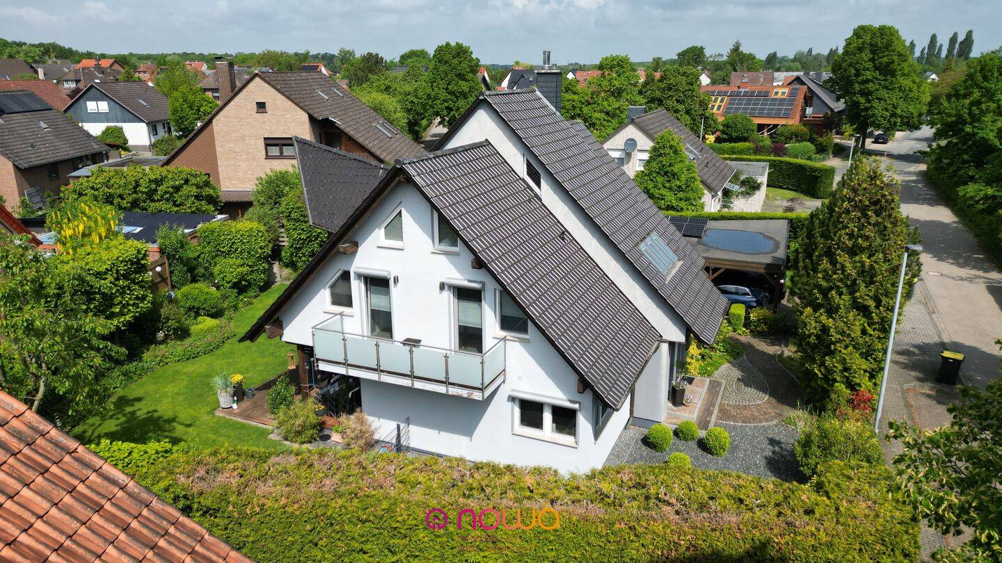 Familienglück trifft Wohnkomfort – Exklusives Zuhause mit Kamin und Garten, 38162 Cremlingen