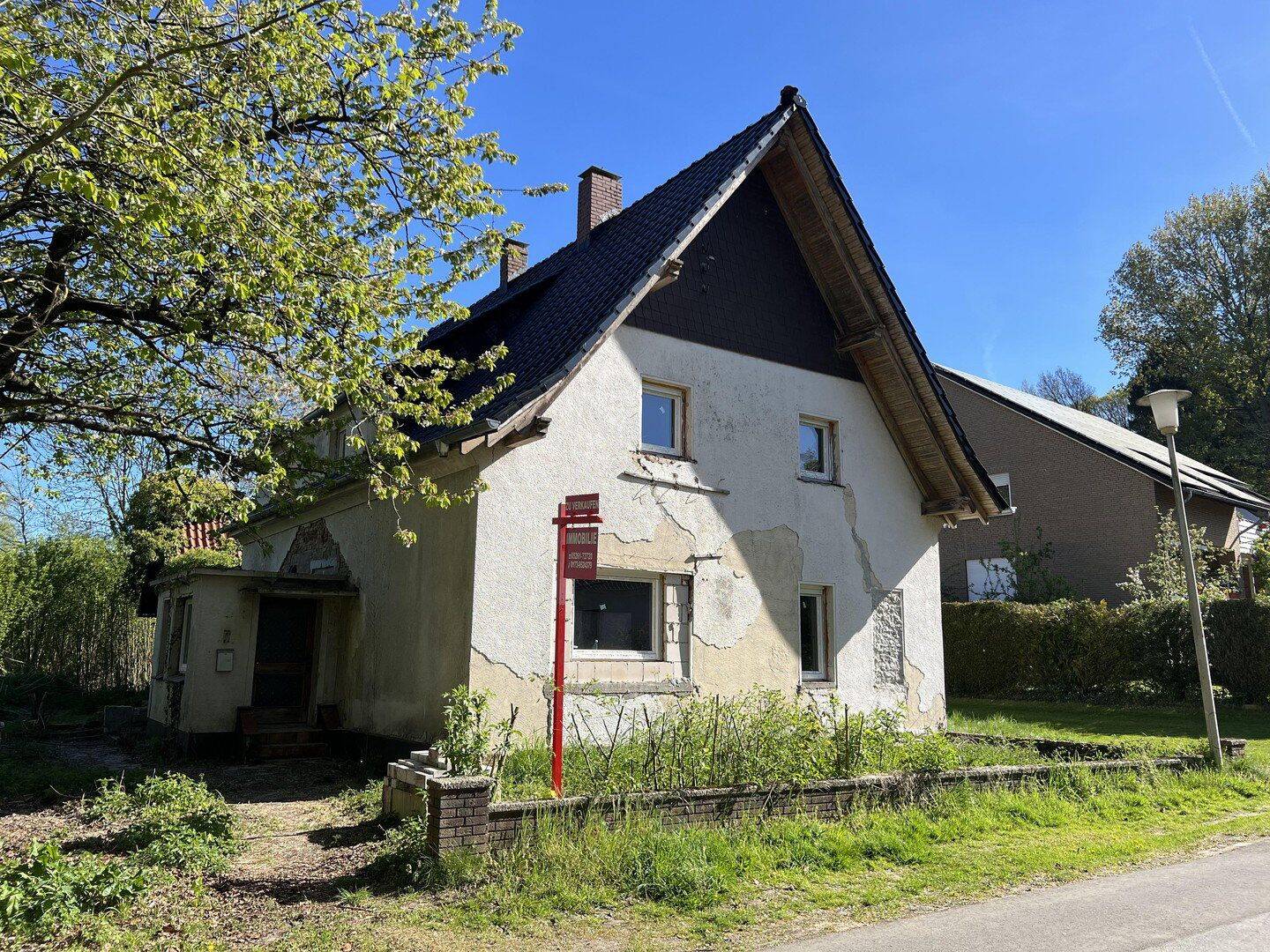 98.000€ – Keine Provision – Einfamilienhaus mit Anbau und 2833m2 großem Grundstück im Grünen gelegen, 32361 Preußisch Oldendorf