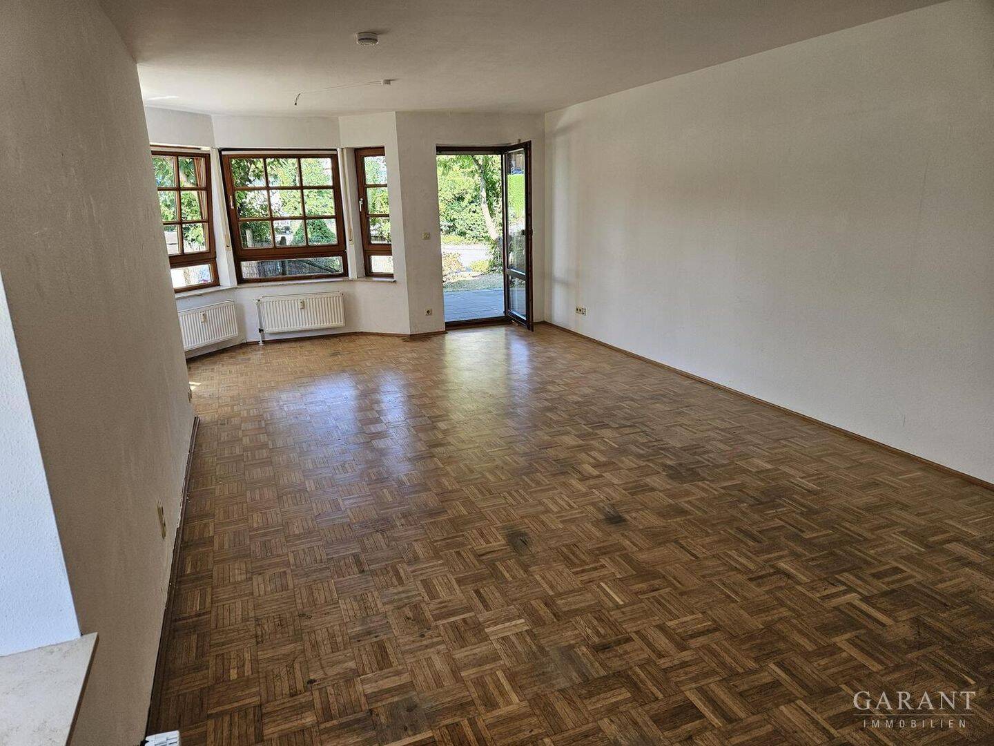 Lichtdurchflutete 3 Zimmer-Erdgeschoss-Wohnung in Leinfelden-Echterdingen-Oberaichen, 70771 Leinfelden-Echterdingen