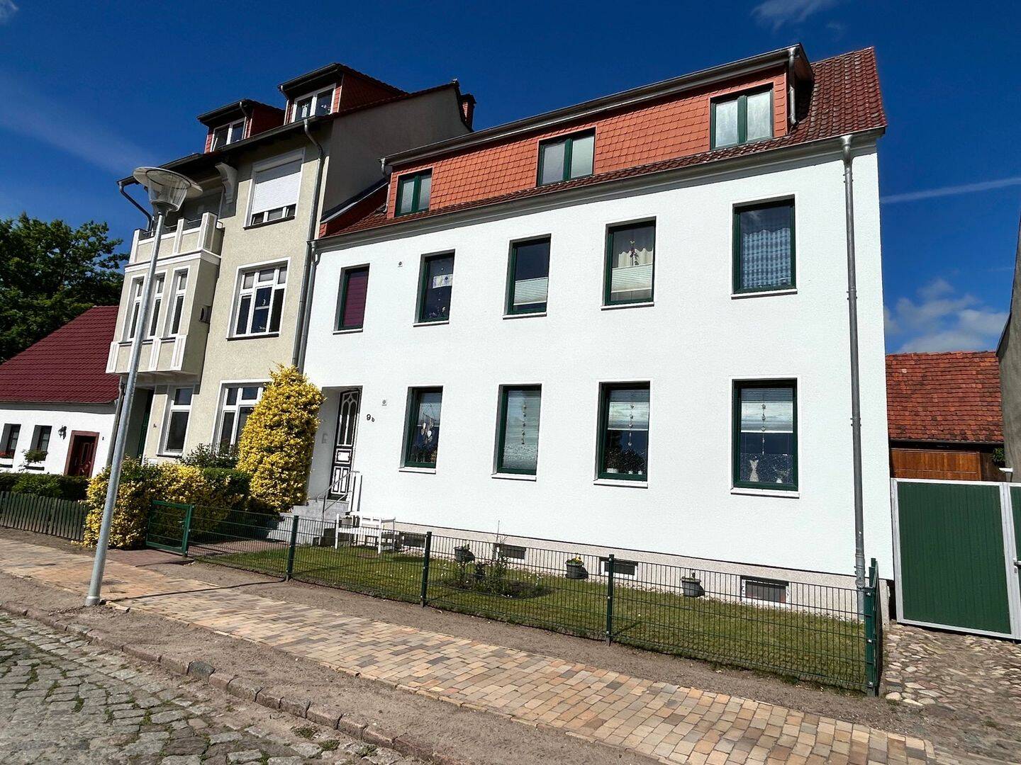 Stilvoll saniert: Mehrfamilienhaus mit historischem Charme in Güstrow – OHNE Maklergebühren, 18273 Güstrow