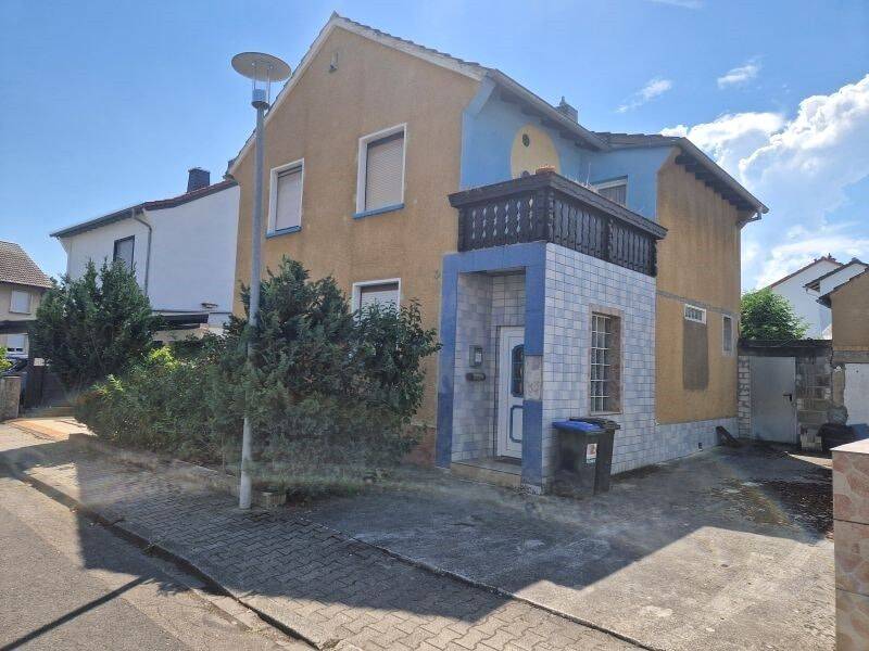 Freistehendes Einfamilienhaus in Bobenheim-Roxheim – ERBPACHT, 67240 Bobenheim-Roxheim