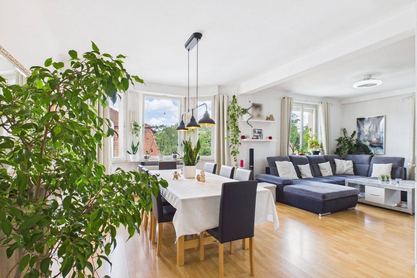 Hoch über den Dächern: Charmante Stadtwohnung im 4. Obergeschoss, 73525 Schwäbisch Gmünd