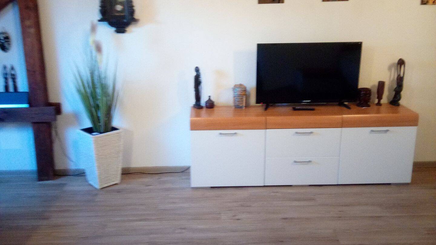 kleine Loft Wohnung in Leipzig provisionsfrei zu vermieten, 4159 Leipzig (Lützschena-Stahmeln Möckern Wahren)