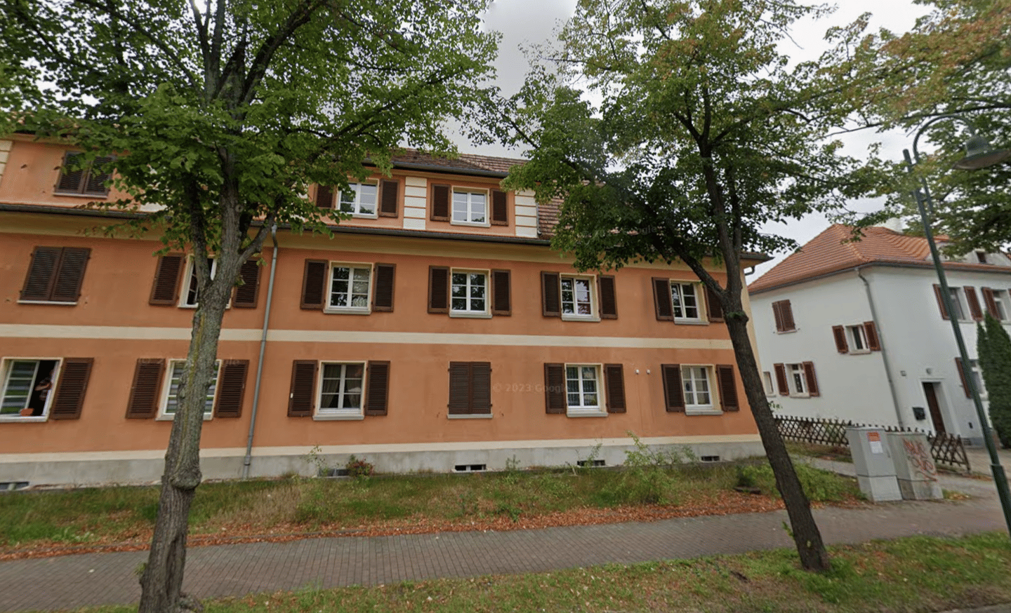 moderne 3-Raum- Maisonette-Wohnung in der Gartenstadt Lauta ab 01.09.2026 mit Garten, 2991 Lauta