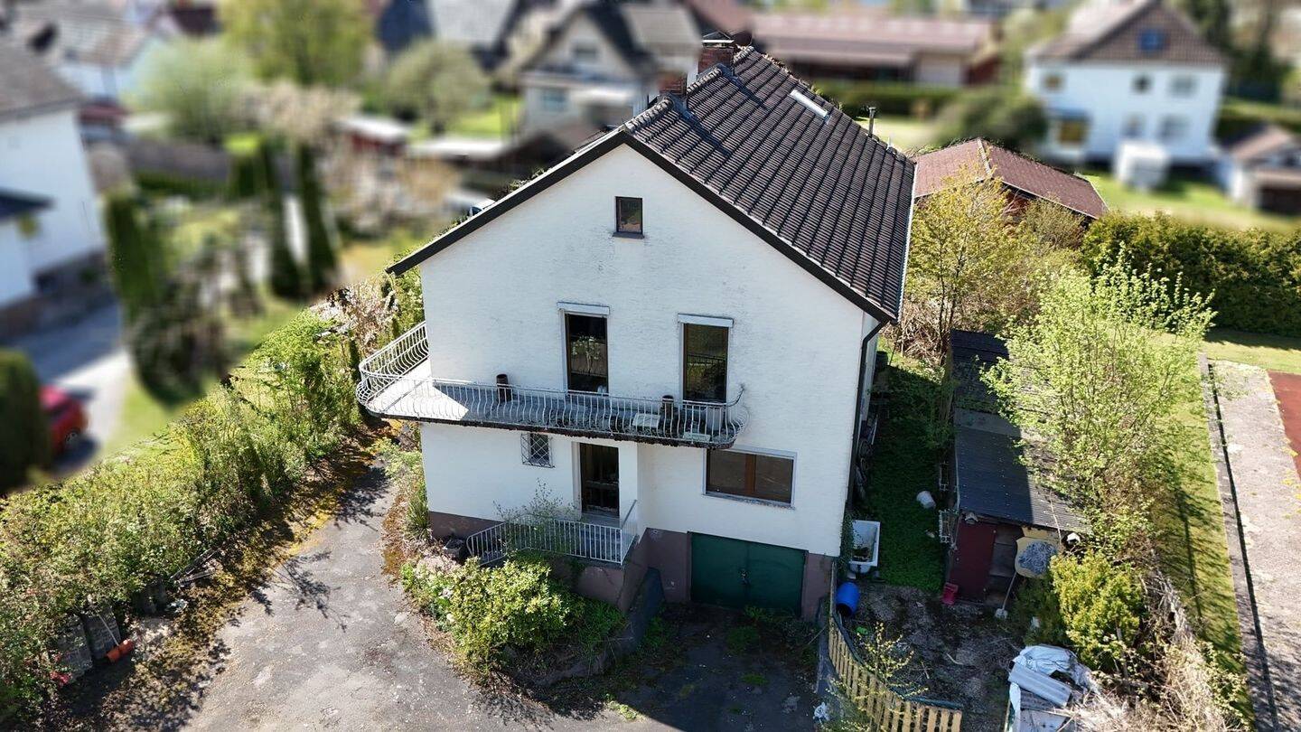 Einfamilienhaus mit ELW in Weidhausen b. Coburg, 96279 Weidhausen b. Coburg