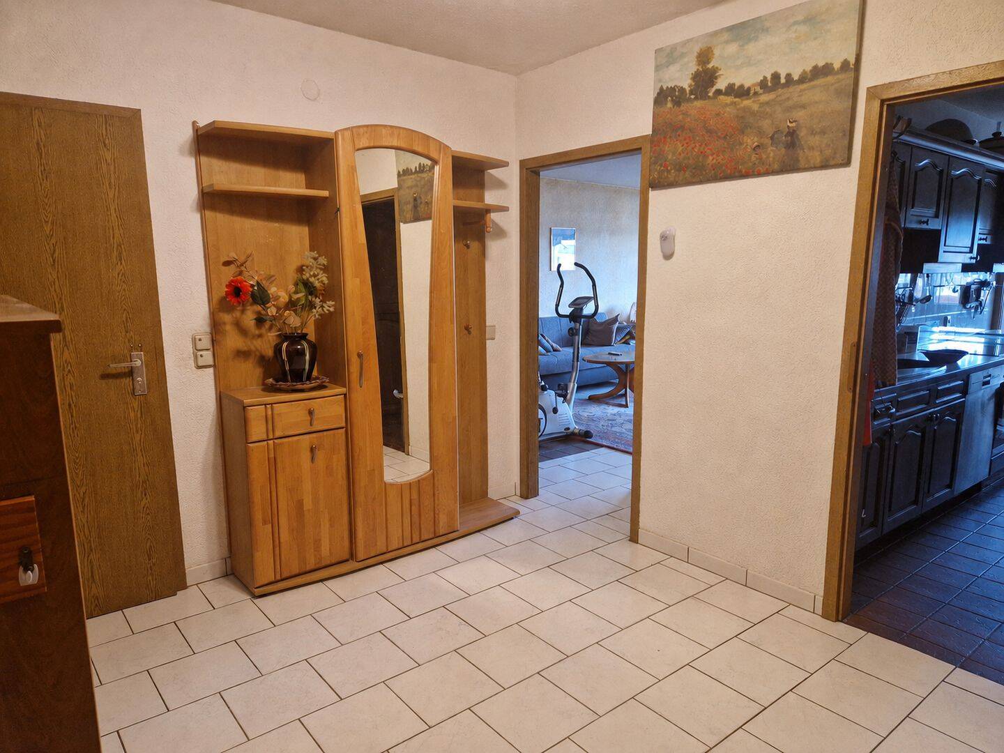 Kamin, Loggia & Tiefgarage – Traumhafte 3-Zimmer-Wohnung in Weinheim für nur 320.000€, 69469 Weinheim