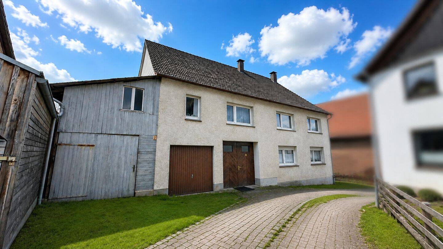 Einfamilienhaus mit Potenzial – zentrale Dorflage, vielfältige Möglichkeiten, 37688 Beverungen