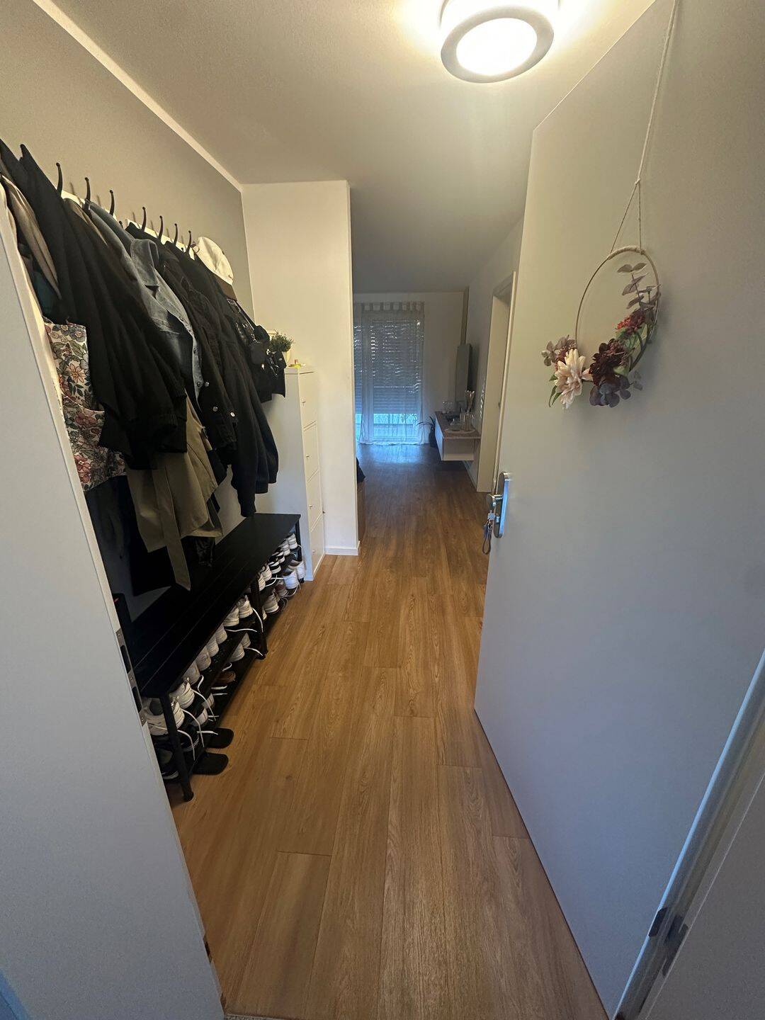 Helle und gepflegte 2 Raumwohnung mit Balkon, 50765 Köln (Chorweiler Blumenberg Esch Esch/Auweiler Volkhoven/Weiler)
