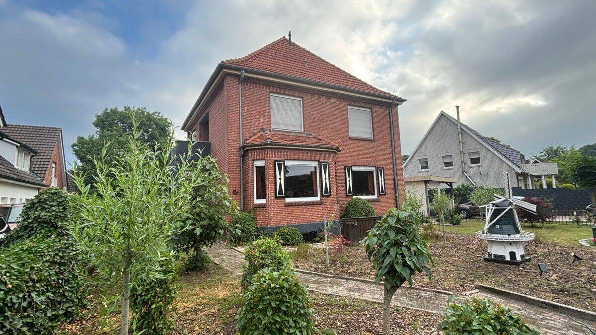 Stadtvilla in zentraler Lage von Emlichheim, 49824 Emlichheim