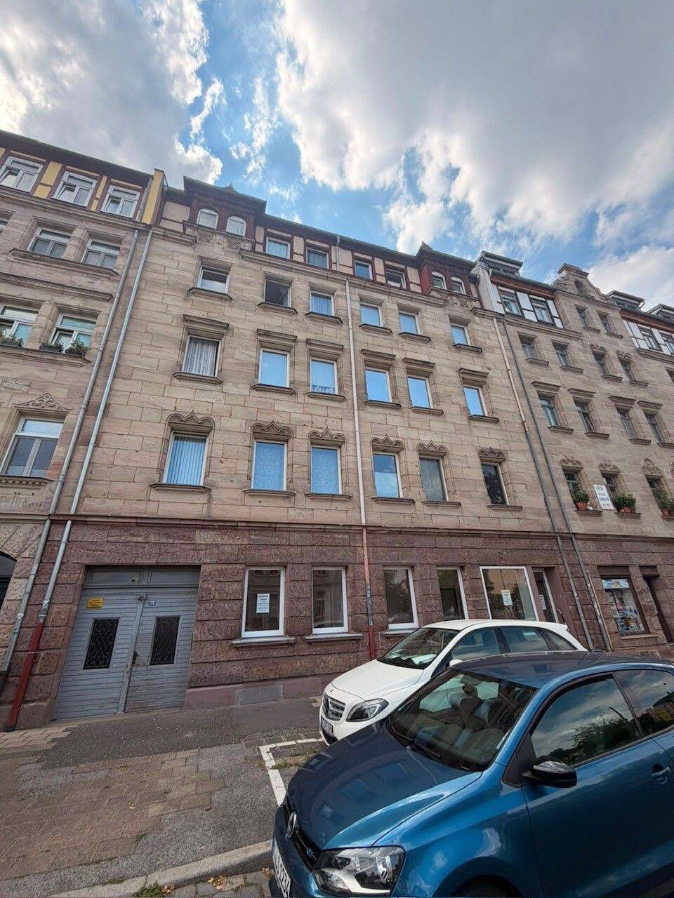 Absolut ruhig gelegene 2-Zimmer Wohnung in ruhigem Hinterhaus mit traumhaftem Blick auf den Park, 90765 Fürth