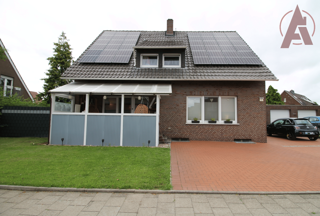 Familienhaus mit modernisierten Elementen und Raum für eigene Visionen, 49808 Lingen (Ems)