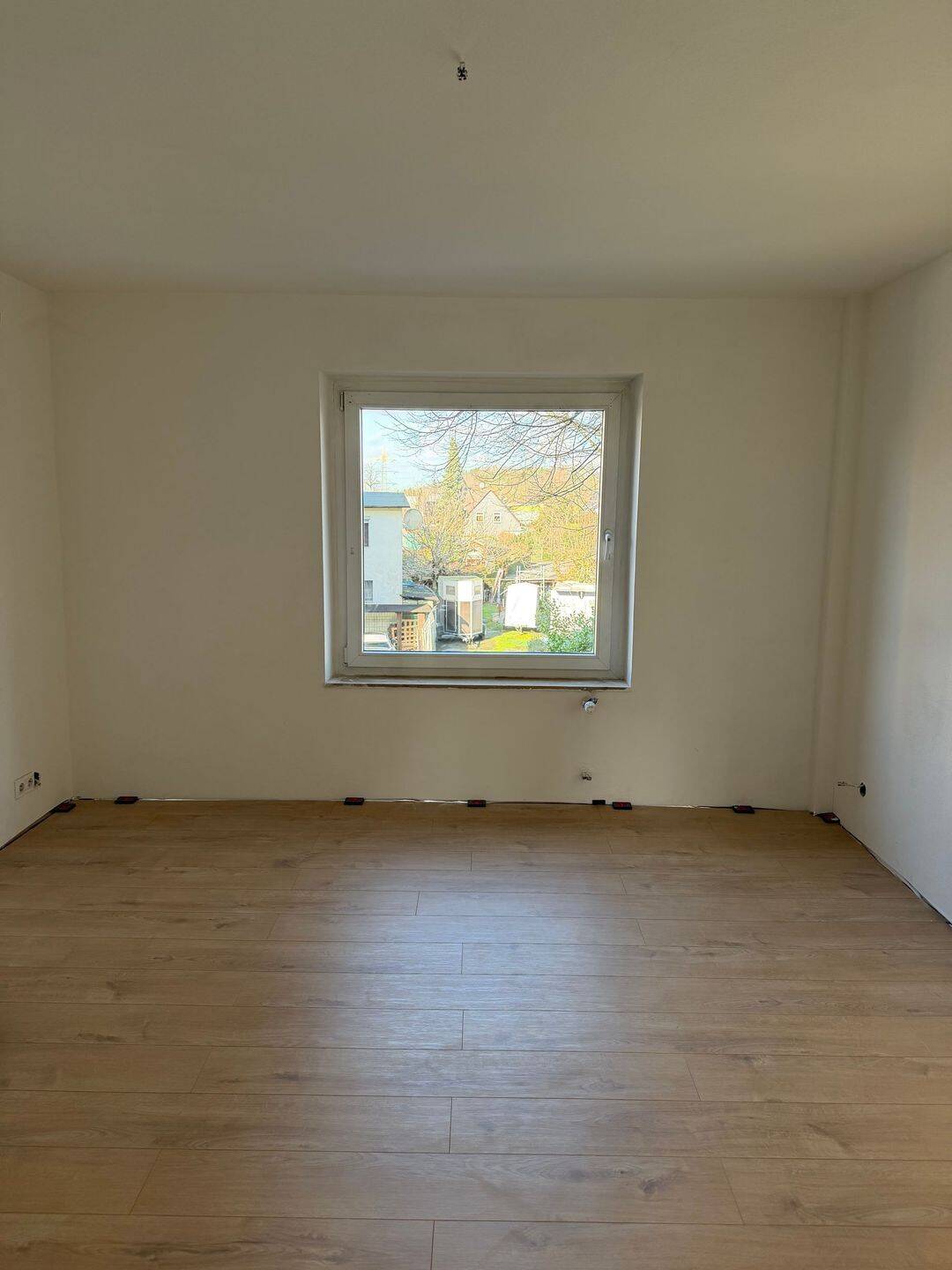 Helle 2-Zimmer-Wohnung in der 2. Etage in Essen, 45329 Essen (Altenessen-Nord Karnap Vogelheim)