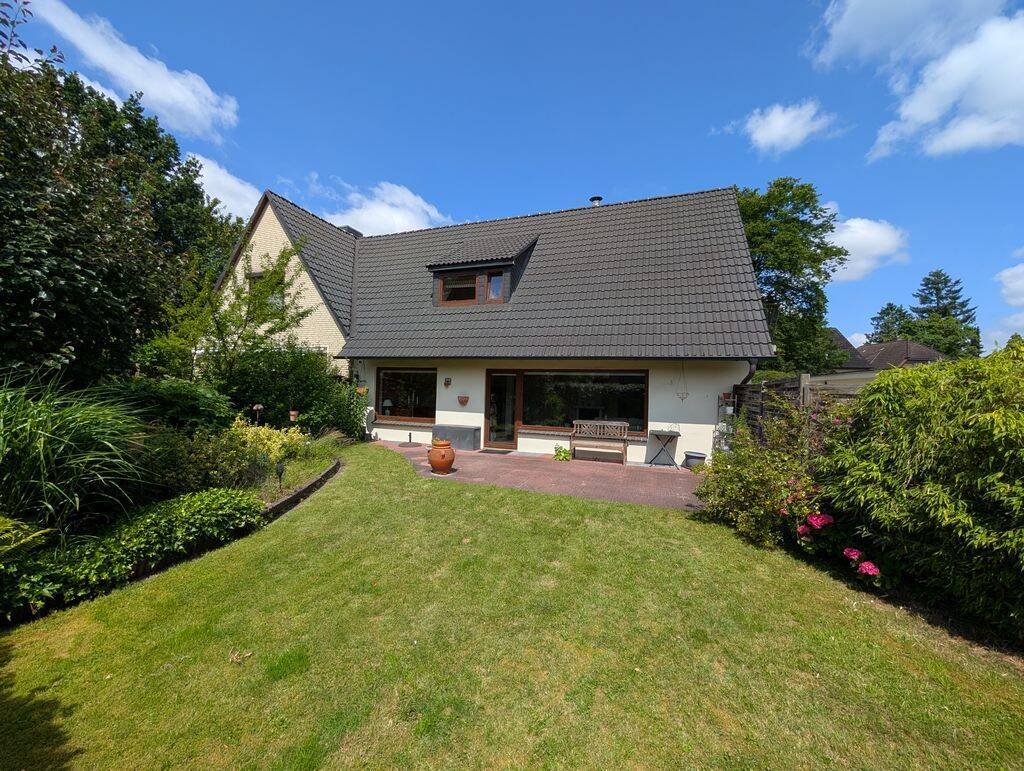 Gepflegtes Ein-/Zweifamilienhaus in bester, sonniger Lage, 22549 Hamburg (Altona Bahrenfeld Lurup Osdorf)
