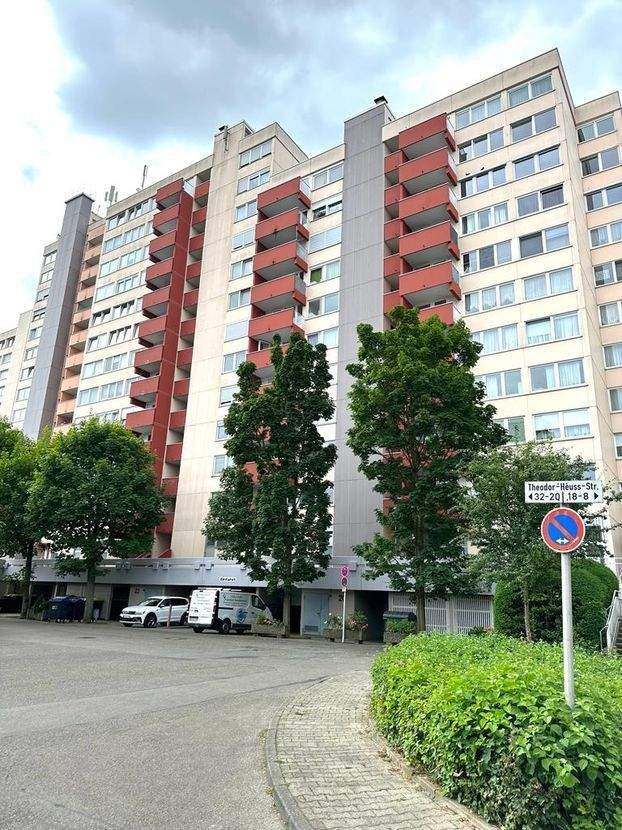 +++ APPARTEMENT +++ BALKON+++ AUSBLICK++ TG++, 70806 Kornwestheim